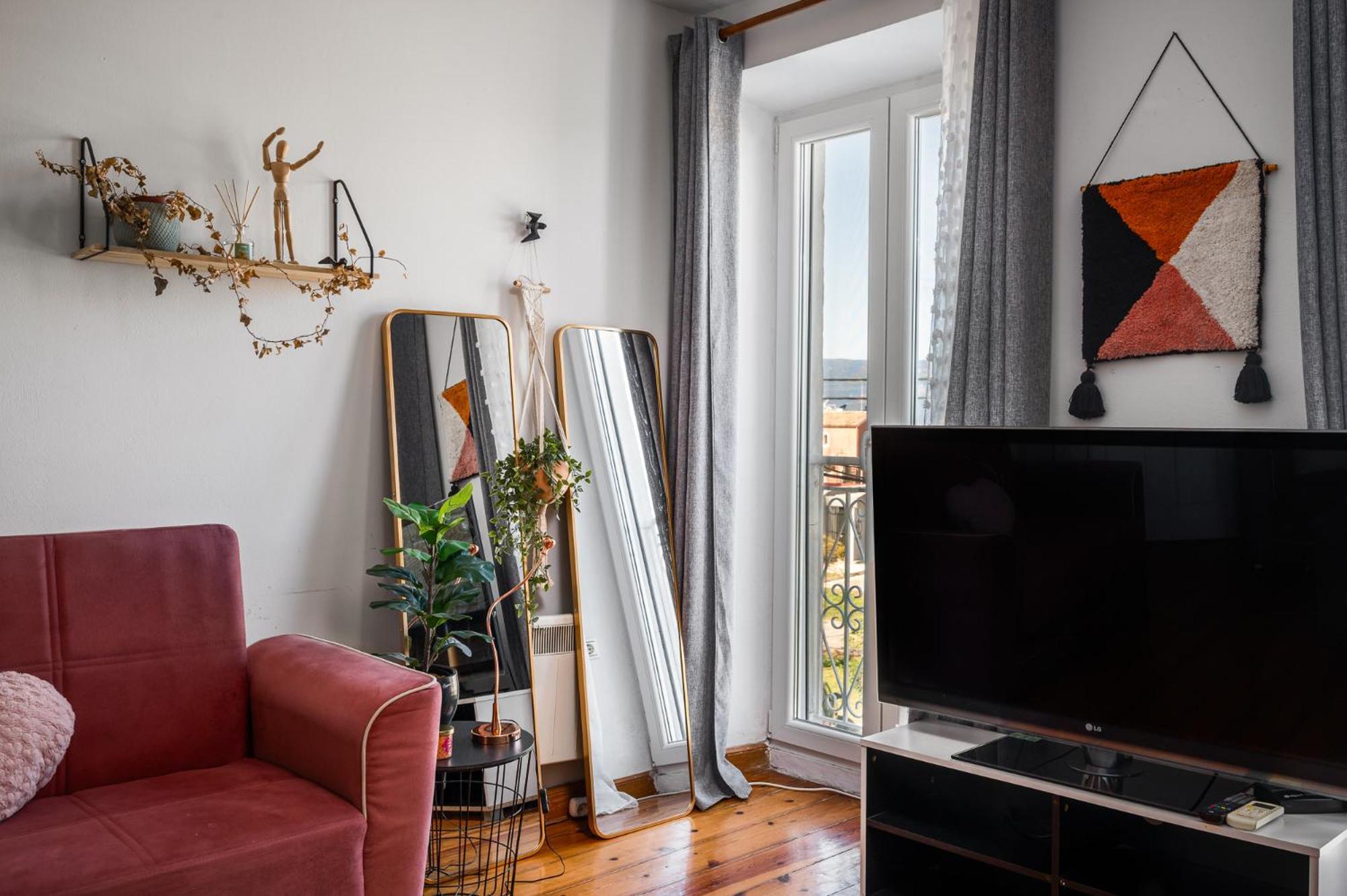 Laval Apartment Mantouki ภายนอก รูปภาพ